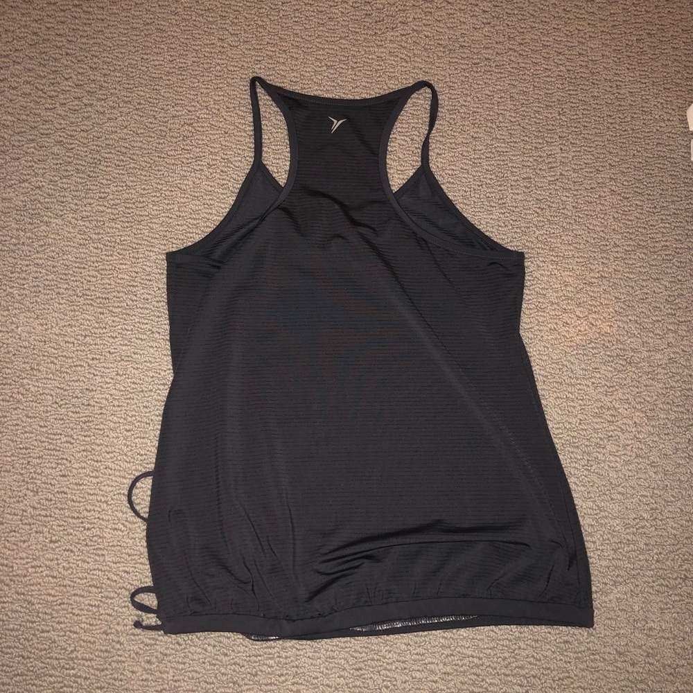 Small Active Old Navy Top - Picture 2 of 5